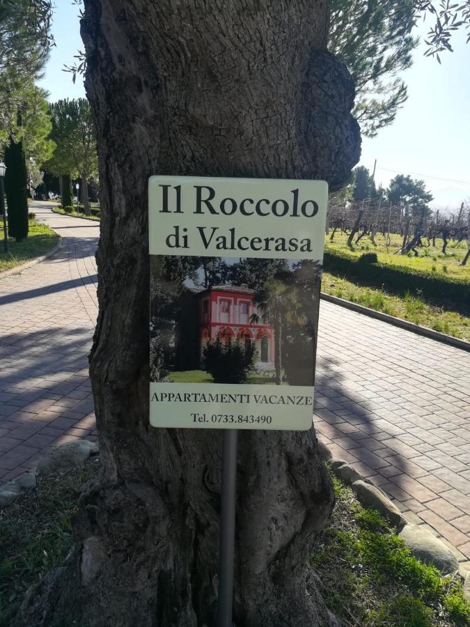 Il Roccolo Di Valcerasa Apartment Treia Bagian luar foto