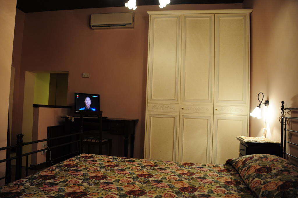 Il Roccolo Di Valcerasa Apartment Treia Bagian luar foto