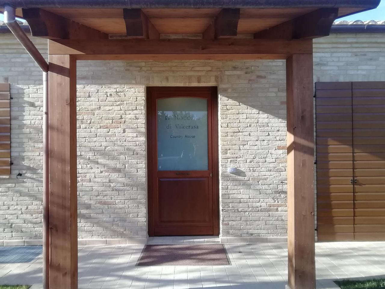 Il Roccolo Di Valcerasa Apartment Treia Bagian luar foto